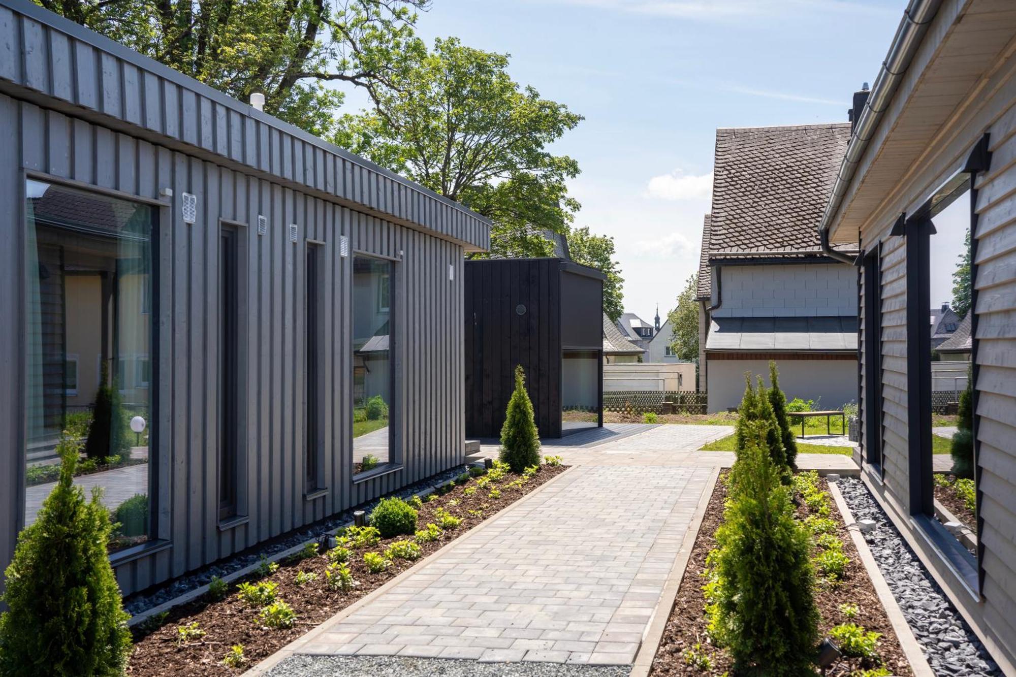 Hotel & Chalets By Revex Schwarzenbach am Wald Exterior foto